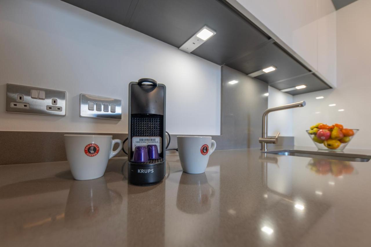 Brand New Luxury 1 Bed 2 Bath Apartment - Spa & Pool Gibilterra Esterno foto